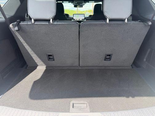 White 2026 Ford Explorer Tremor