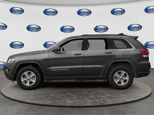 Granite Crystal Metallic Clearcoat 2015 Jeep Grand Cherokee Laredo