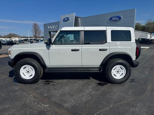 Avalanche 2026 Ford Bronco Heritage Edition