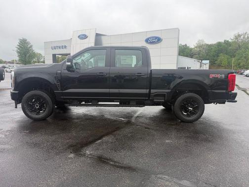 Agate Black Metallic 2026 Ford F-250 XL