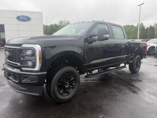 Agate Black Metallic 2026 Ford F-250 XL