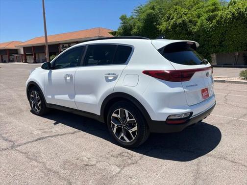 2022 Kia Sportage EX