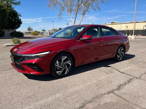 2024 Hyundai ELANTRA Limited