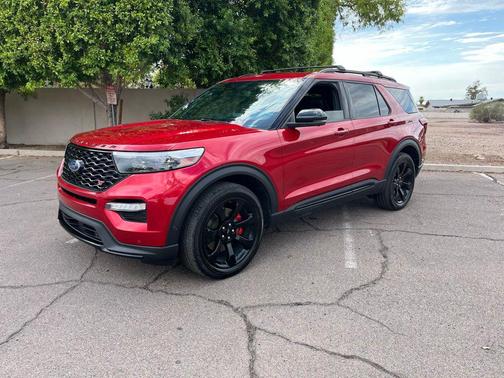 2020 Ford Explorer ST