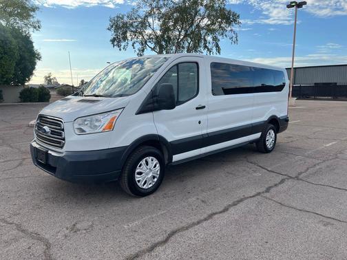 2017 Ford Transit-350 XLT