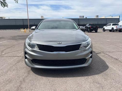 2017 Kia Optima LX