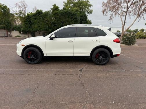 2012 Porsche Cayenne Turbo