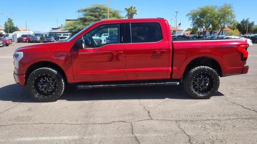 2023 Ford F-150 Lightning XLT