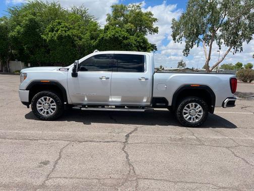 2020 GMC Sierra 2500 Denali Ultimate