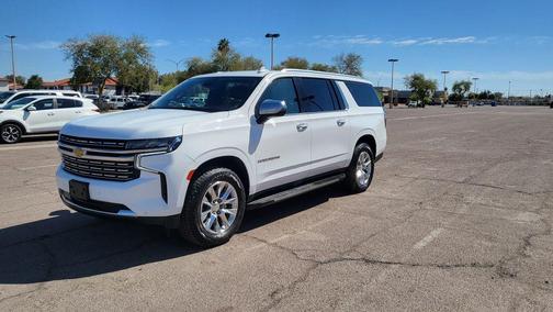 2023 Chevrolet Suburban Premier