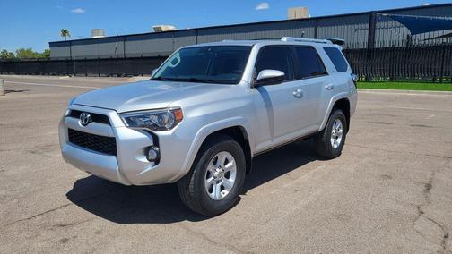 Classic Silver Metallic 2018 Toyota 4Runner SR5