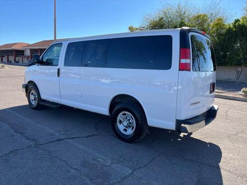 2017 Chevrolet Express 2500 LT
