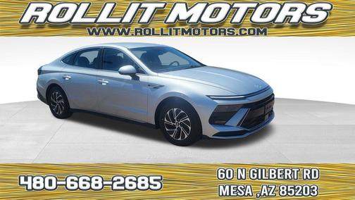 Aero Silver 2026 Hyundai SONATA Hybrid Base