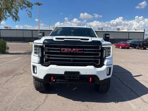 2022 GMC Sierra 2500 AT4