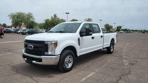 Oxford White 2018 Ford F-250 XL