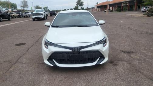 Blizzard Pearl 2019 Toyota Corolla SE