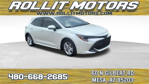 Blizzard Pearl 2019 Toyota Corolla SE