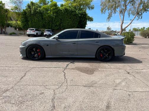 2017 Dodge Charger SRT Hellcat