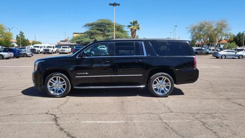 2019 GMC Yukon XL SLT
