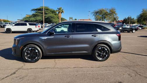 2024 Kia Sorento S