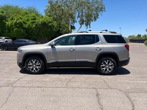 2022 GMC Acadia FWD SLT