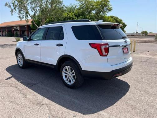 2016 Ford Explorer Base