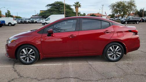 2021 Nissan Versa 1.6 SV