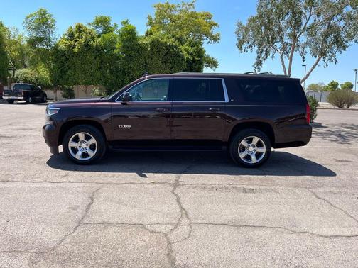 2020 Chevrolet Suburban LT