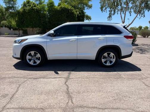 2017 Toyota Highlander Limited