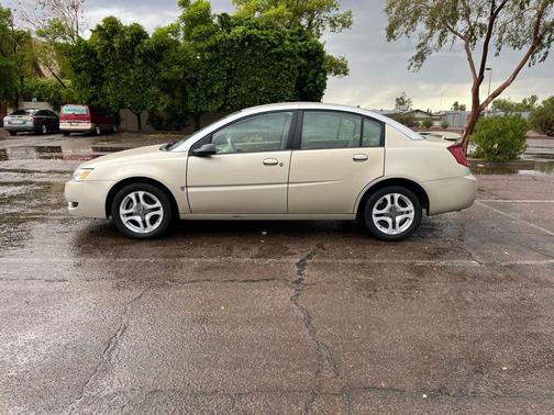 2003 Saturn Ion 3
