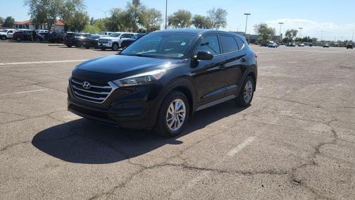 2017 Hyundai TUCSON SE