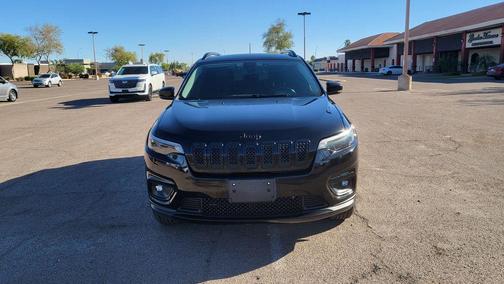 Diamond Black Crystal Pearlcoat 2019 Jeep Cherokee Latitude Plus
