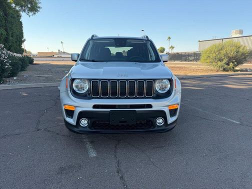 Glacier Metallic Clearcoat 2021 Jeep Renegade Latitude