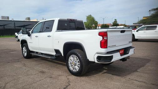 Summit White 2021 Chevrolet Silverado 2500 High Country