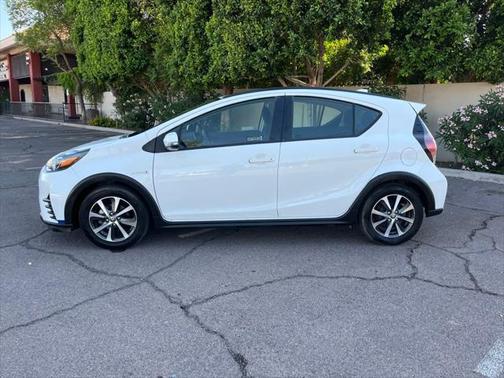 2018 Toyota Prius c Four