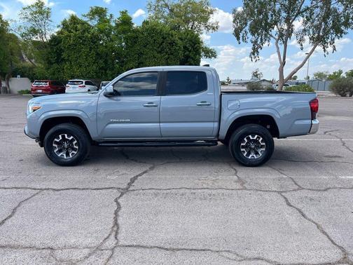 2020 Toyota Tacoma SR5