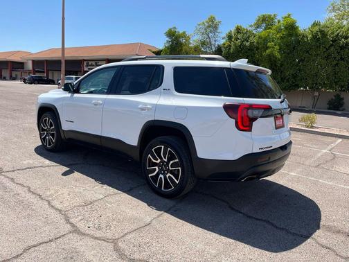 2021 GMC Acadia FWD SLT