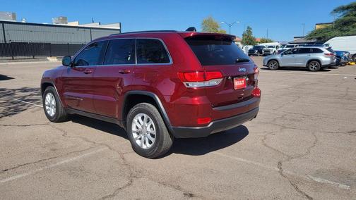 2022 Jeep Grand Cherokee Laredo
