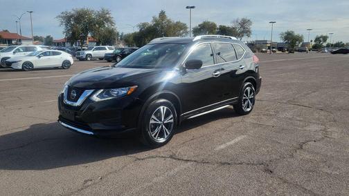 Magnetic Black Pearl 2020 Nissan Rogue SV