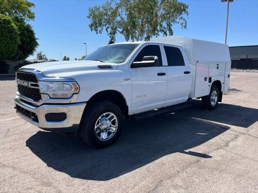 2022 RAM 3500 Tradesman Crew Cab 4x4 8' Box