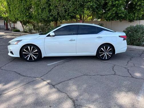 2020 Nissan Altima Platinum VC-Turbo FWD