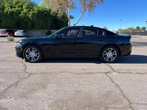 2016 Dodge Charger SXT