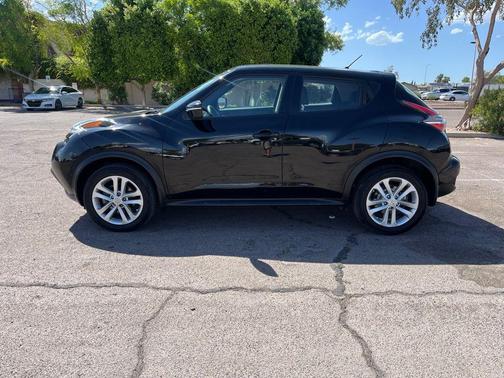 2016 Nissan Juke S