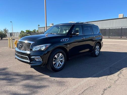 2017 INFINITI QX80 Base