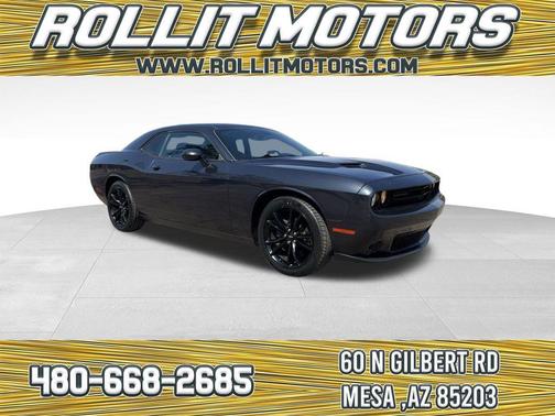 2017 Dodge Challenger SXT