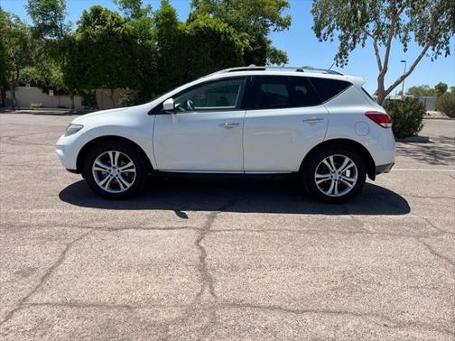 2011 Nissan Murano LE