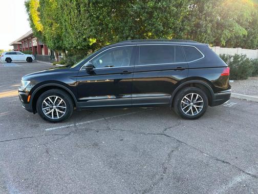 2020 Volkswagen Tiguan 2.0T SE 4MOTION