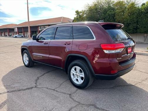 2017 Jeep Grand Cherokee Laredo