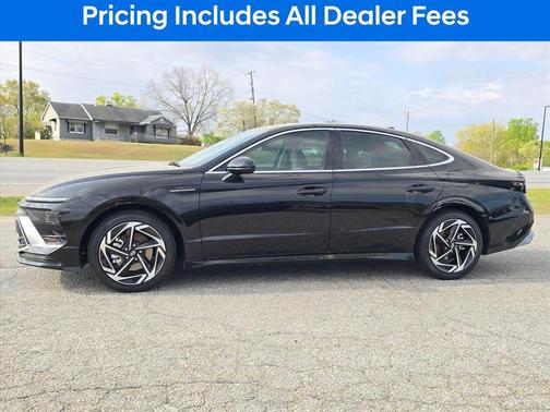 Black 2026 Hyundai SONATA SEL Sport