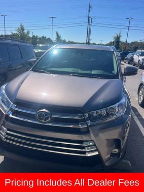 Predawn Gray Mica 2019 Toyota Highlander Limited